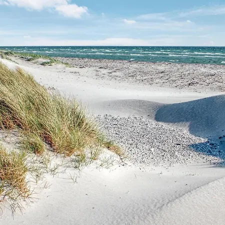 Four-bedroom Holiday In Ebeltoft